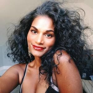 Meet your Posher, Devi